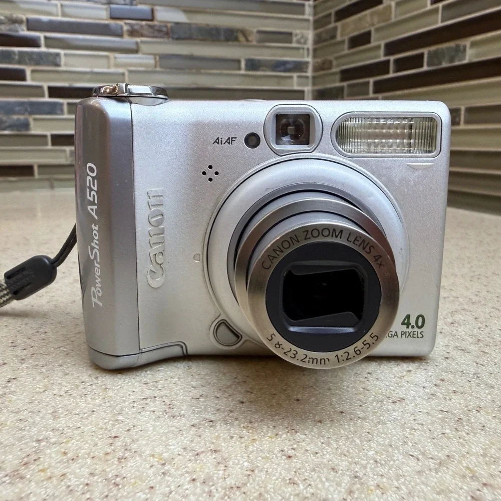 Canon powershot a520